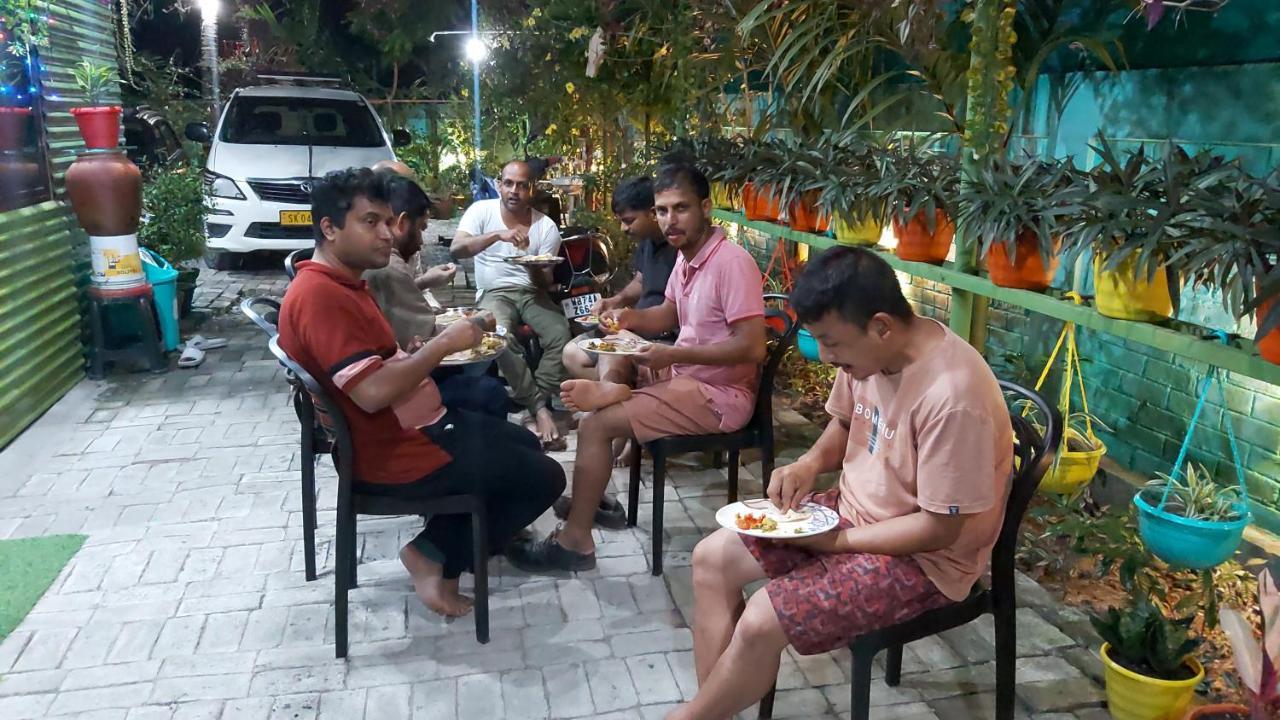 Green View Homestay Siliguri Eksteriør bilde