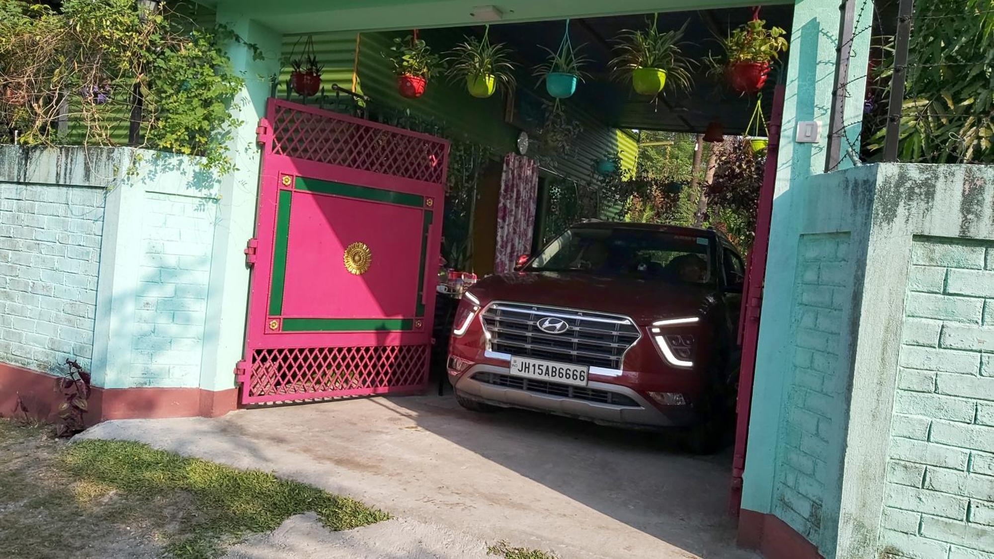 Green View Homestay Siliguri Eksteriør bilde